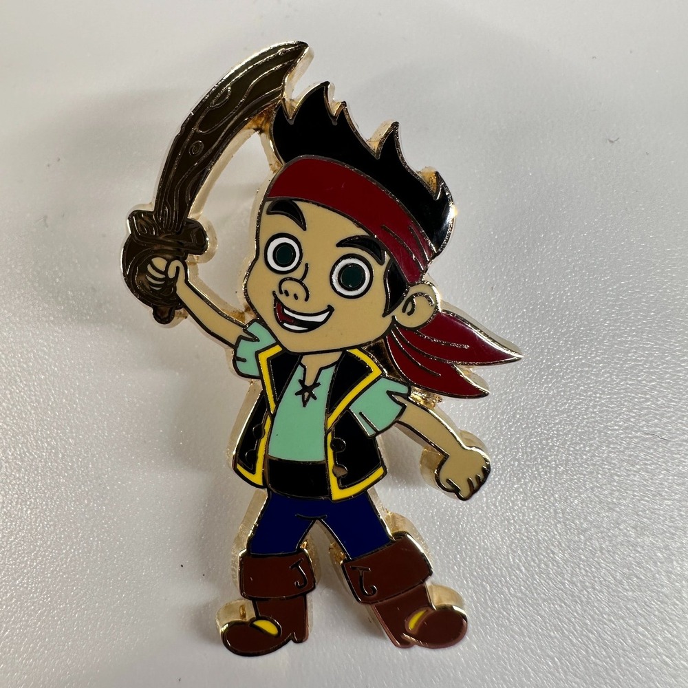 Disney Pin Trading JAKE AND THE NEVER LAND PIRATES 2012  PETER PAN PP85854 Sword